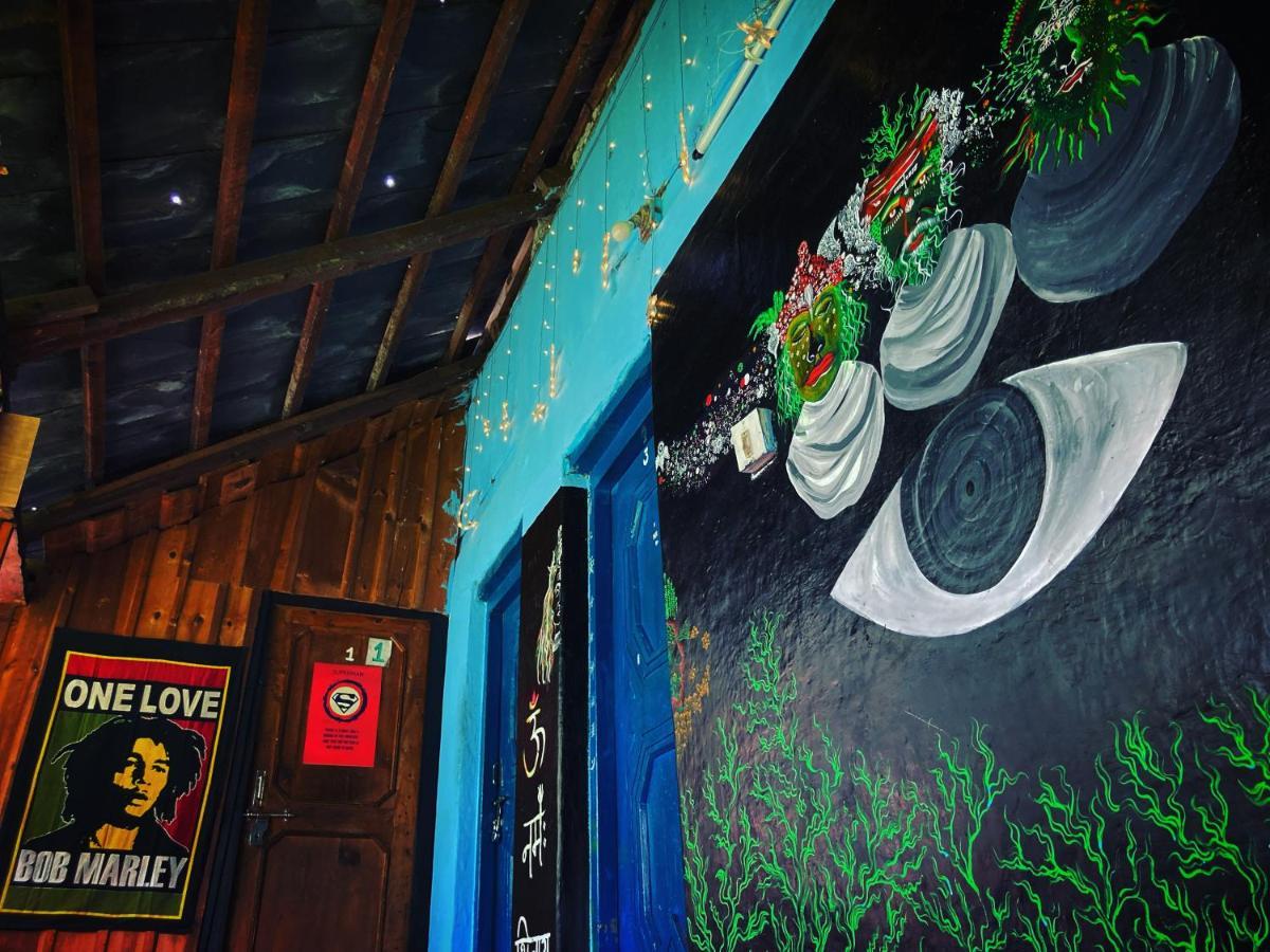 Memoir Homestay Kasol Eksteriør bilde