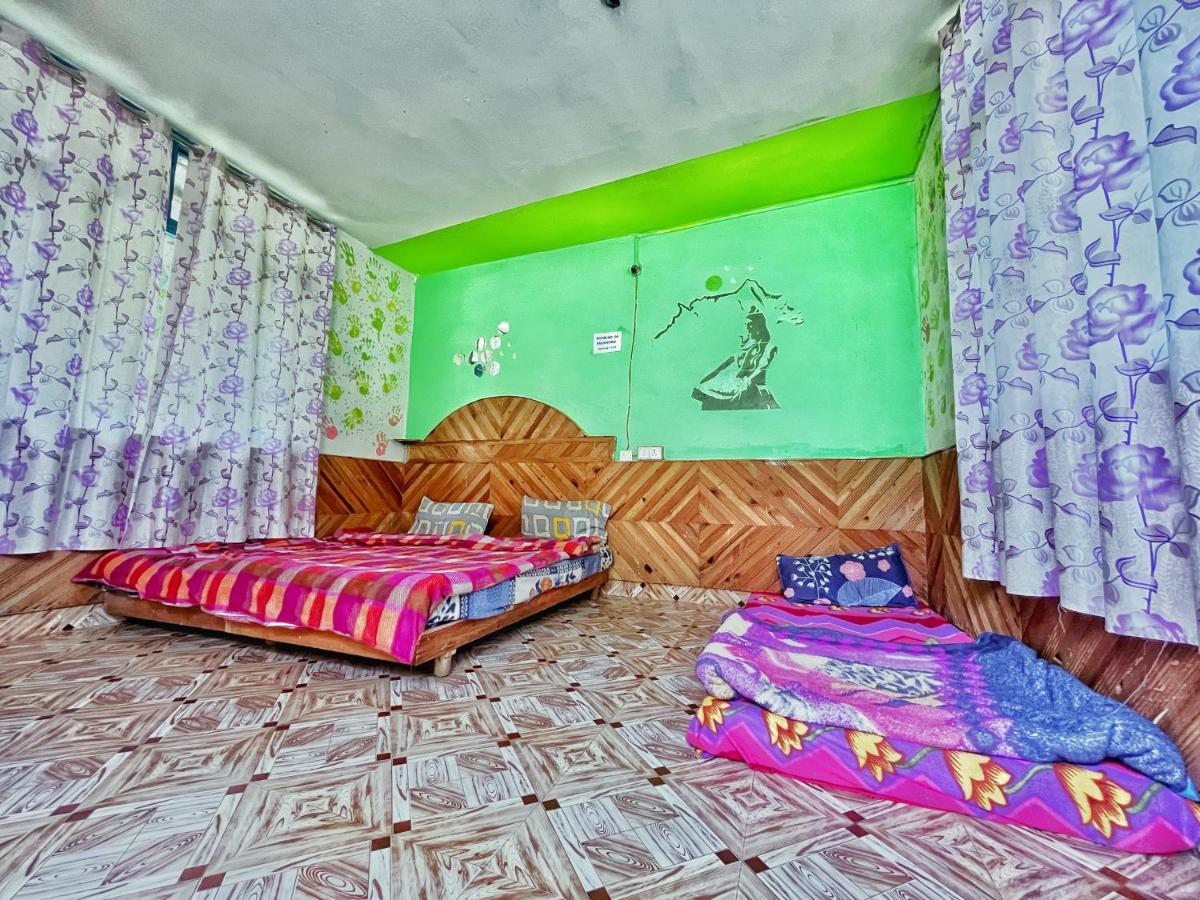 Memoir Homestay Kasol Eksteriør bilde