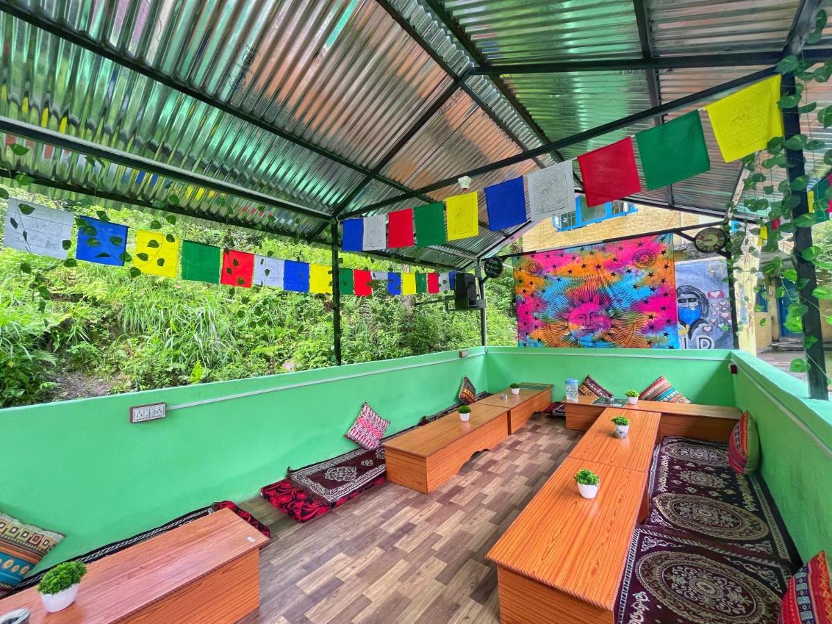 Memoir Homestay Kasol Eksteriør bilde