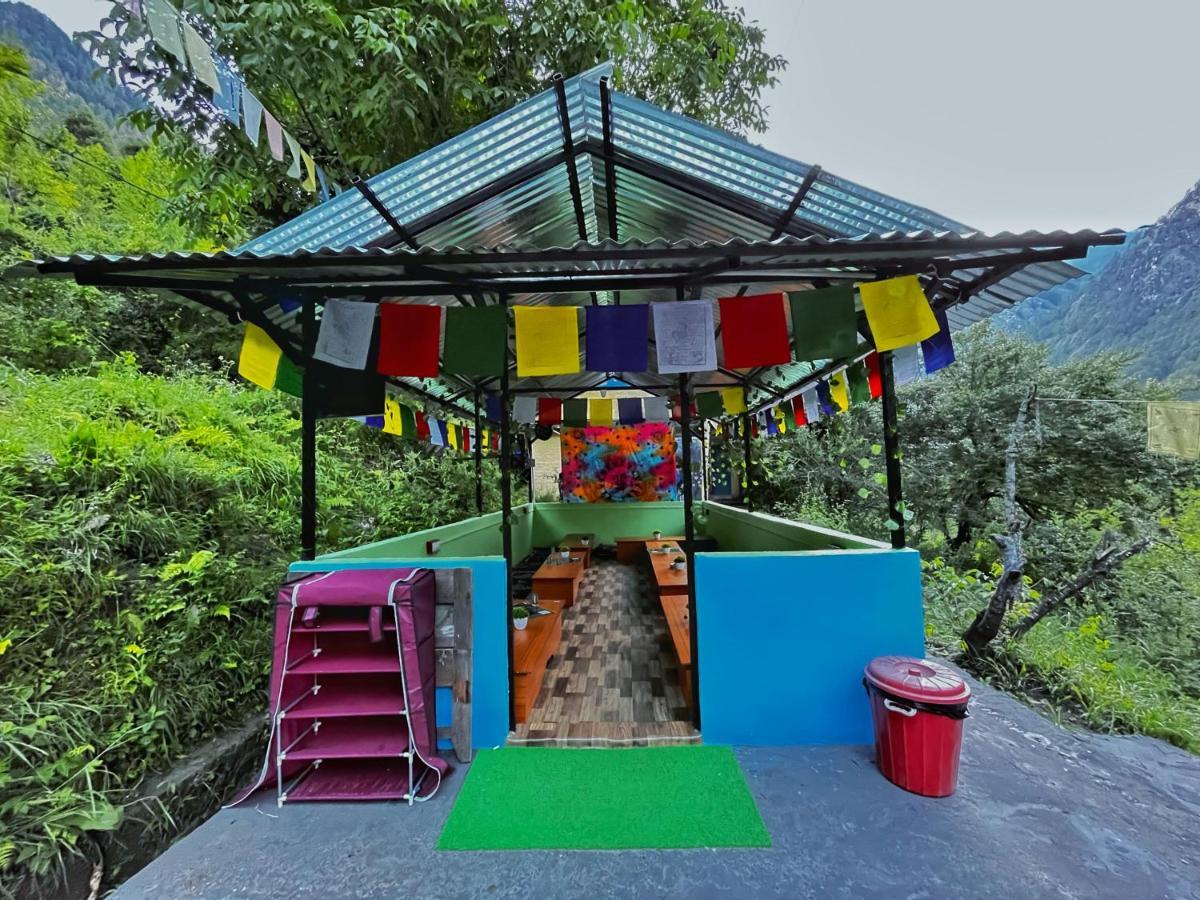 Memoir Homestay Kasol Eksteriør bilde